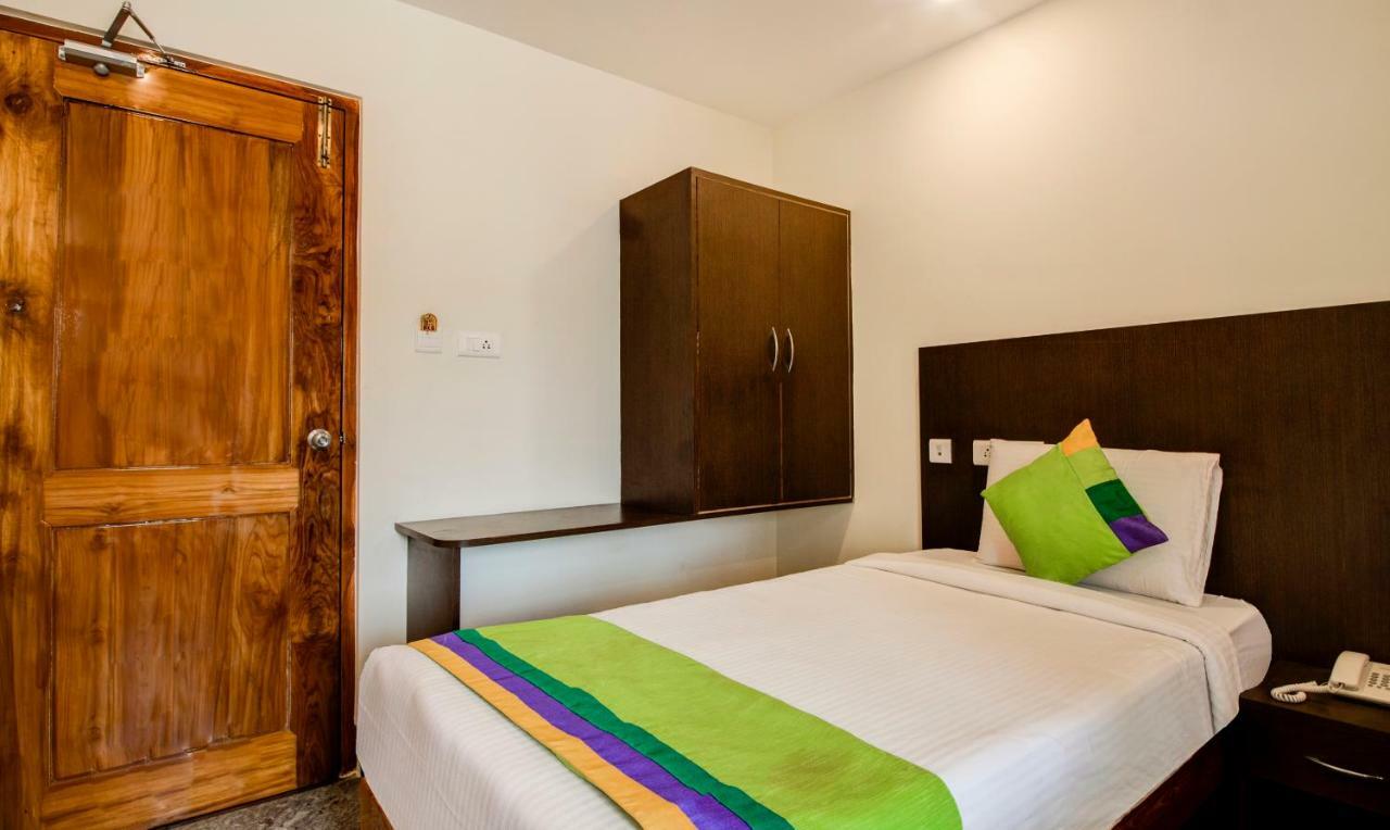 Отель Treebo Sls Grand Тирупати Экстерьер фото