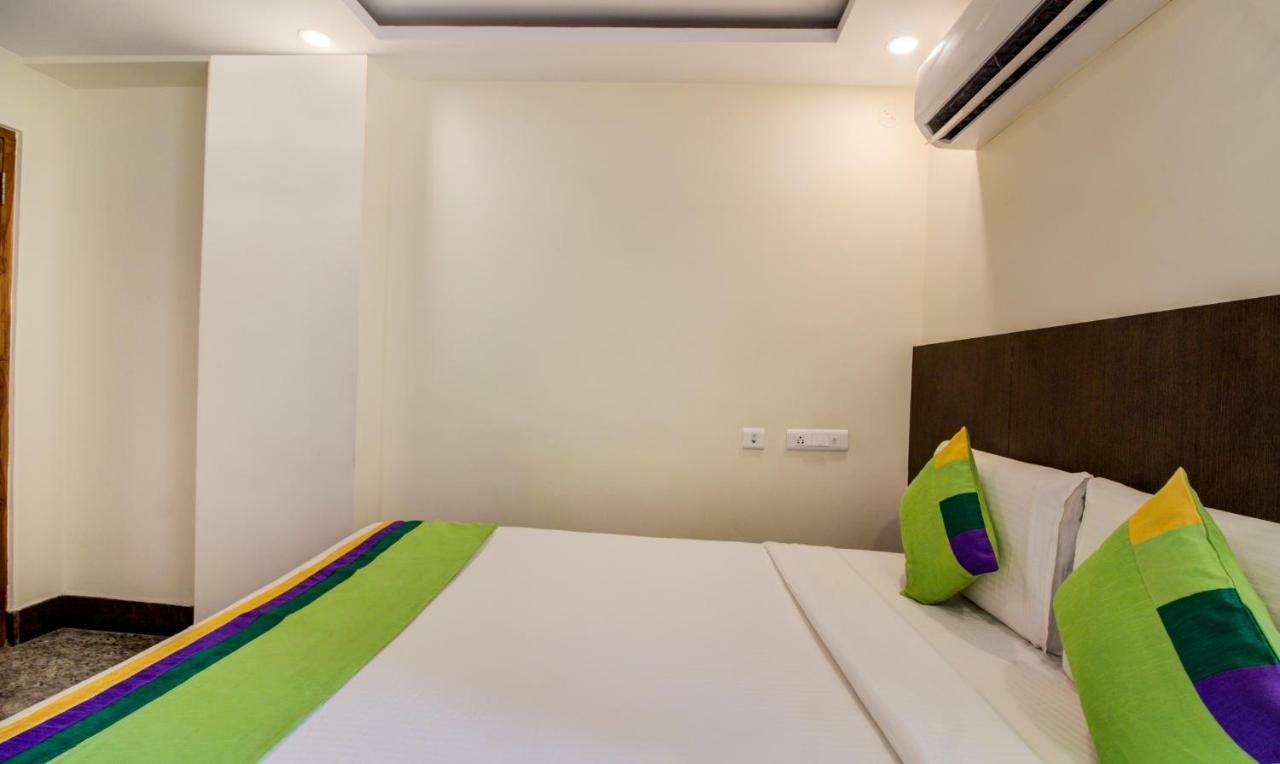 Отель Treebo Sls Grand Тирупати Экстерьер фото