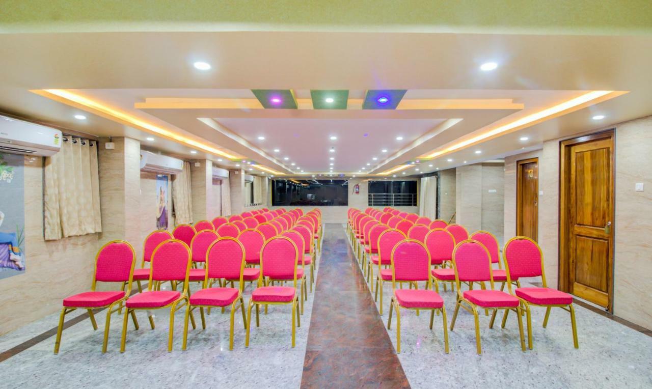 Отель Treebo Sls Grand Тирупати Экстерьер фото