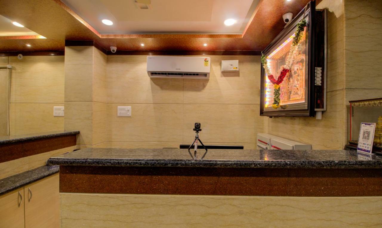 Отель Treebo Sls Grand Тирупати Экстерьер фото